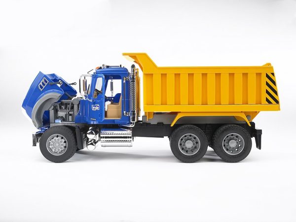 CAMION MACK GRANITE 6X4 TOLVA AMARILLA 1:16 - Imagen 4