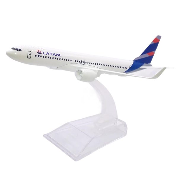 AVION BOEING 737-800 LATAM 1:400 - Imagen 2