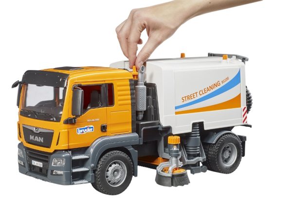 CAMION MAN TGS 26.500 4x2 LIMPIA CALLES 1:16 - Imagen 6