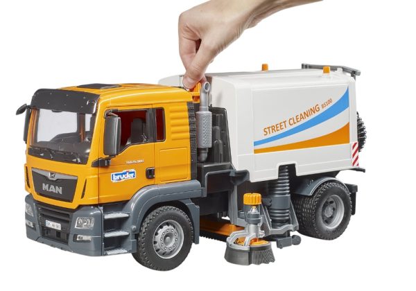 CAMION MAN TGS 26.500 4x2 LIMPIA CALLES 1:16 - Imagen 5