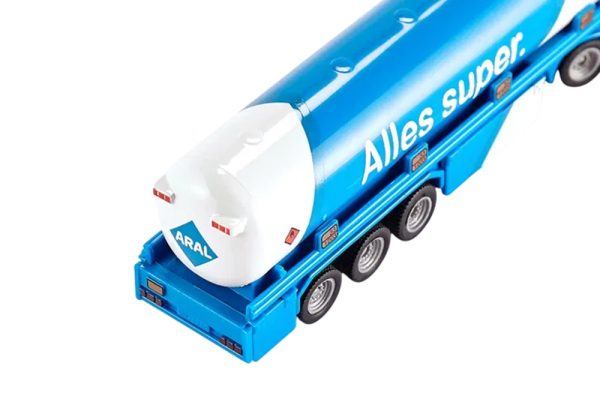 CAMION VOLVO FH 4X2 CON ESTANQUE COMBUSTIBLE ARAL 1:87 - Imagen 3