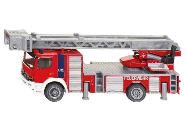 CAMION BOMBEROS MERCEDES-BENZ ATEGO CON ESCALERA TELESCOPICA 1:87