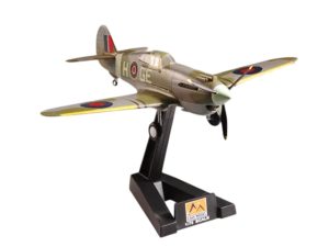 AVION P-40B/C WARHAWK 1943 WORLD WAR II 1:72