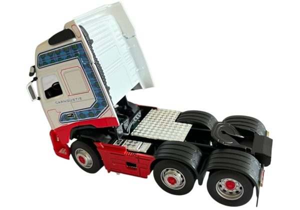CAMION VOLVO FH12 6x4 3 TONOS 1:50 - Imagen 4