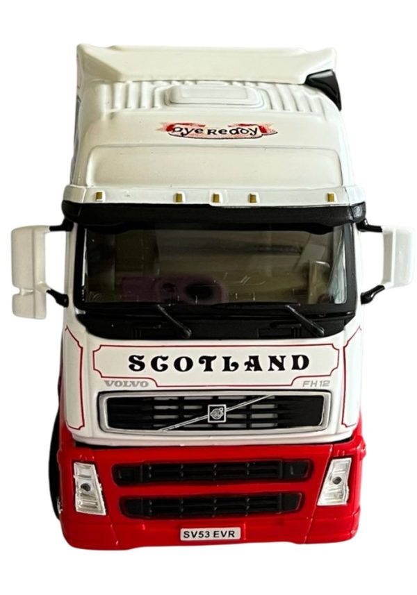CAMION VOLVO FH12 6x4 3 TONOS 1:50 - Imagen 6