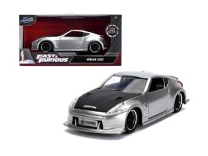 AUTO NISSAN 370Z 2009 GISELE RAPIDO & FURIOSO 8 1:32